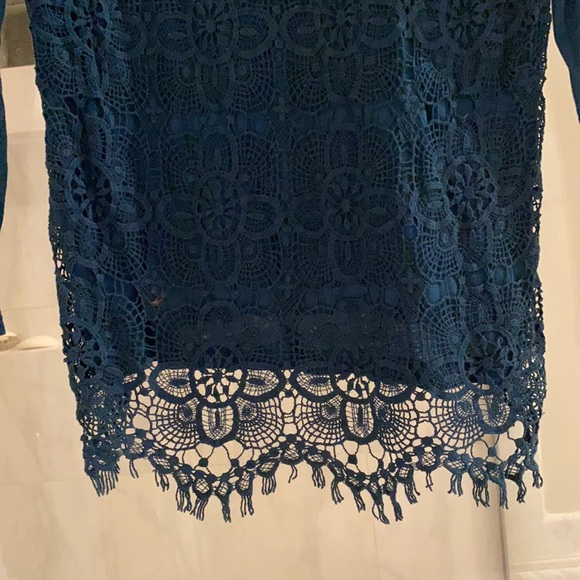 J crew lace shirt. - Picture 2 of 4